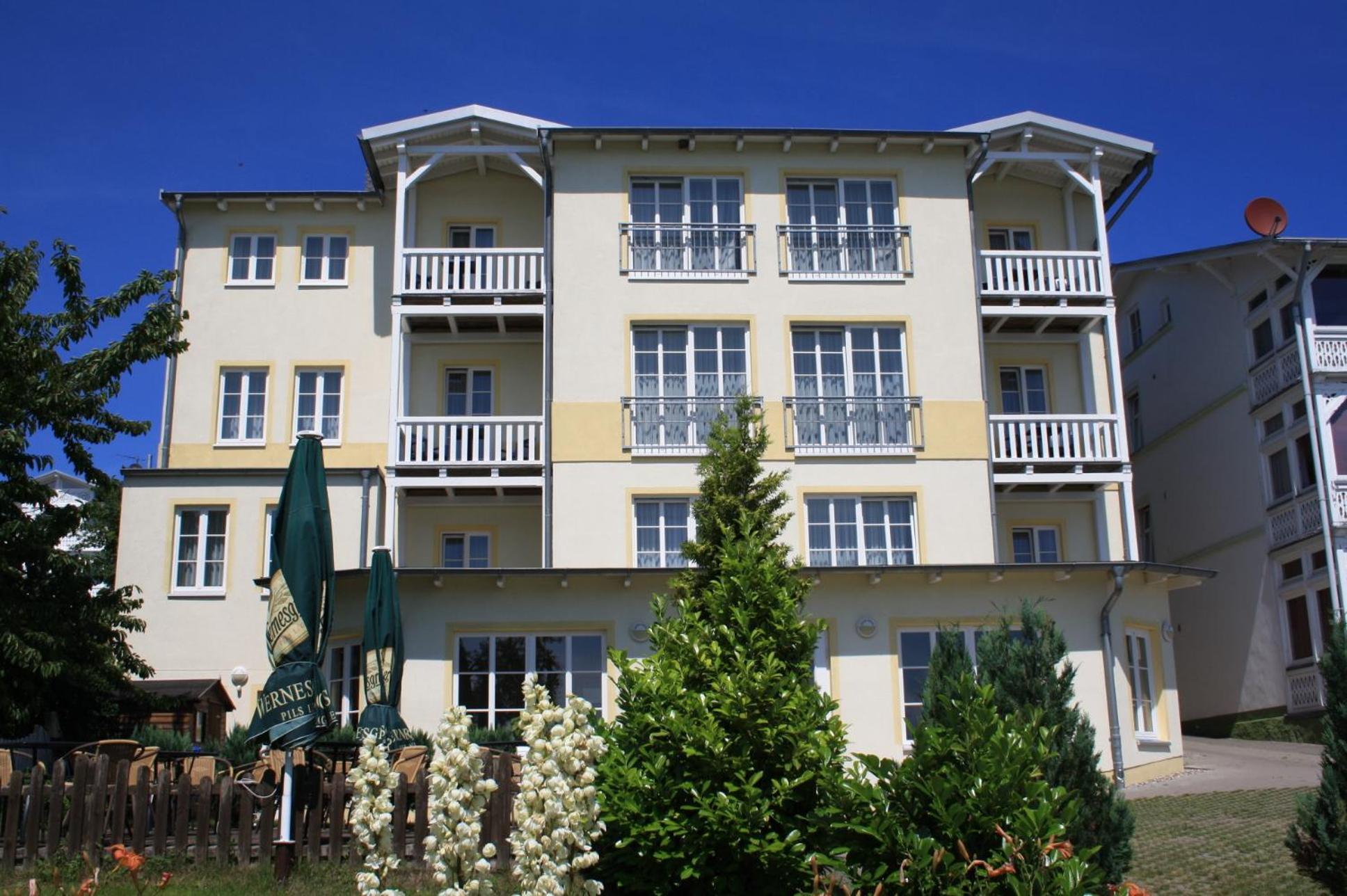 Hotel Garni Meeresgruss ซาสนิทซ์ ภายนอก รูปภาพ