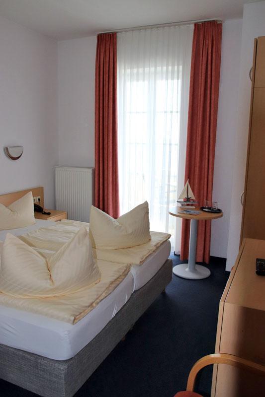 Hotel Garni Meeresgruss ซาสนิทซ์ ภายนอก รูปภาพ