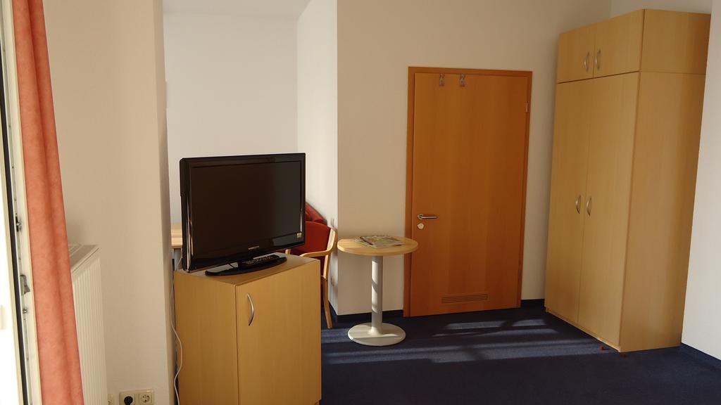 Hotel Garni Meeresgruss ซาสนิทซ์ ภายนอก รูปภาพ